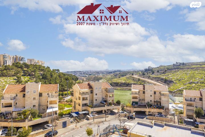 גג/ פנטהאוז, שמחת כהן, חומת שמואל, הר חומה, ירושלים