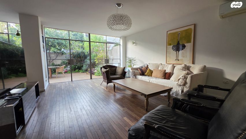 דו משפחתי, ההגנה, אלון, רמת השרון