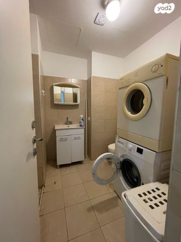 דירה, ירושלים 13, הדר מרכז, חיפה