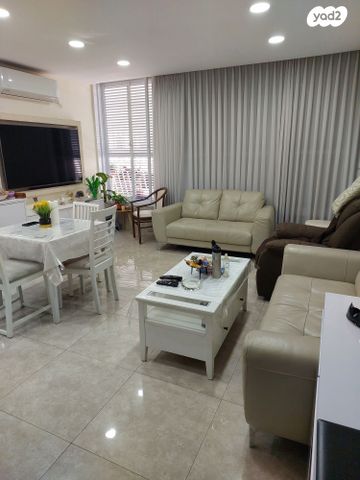 דירה, ראשון לציון, מרכז, קרית עבודה, חולון