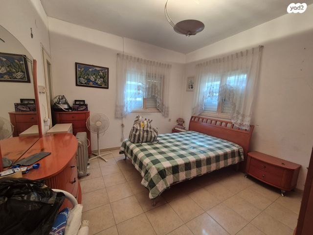 דירה, שדרות בנימין 49, מרכז העיר דרום, נתניה