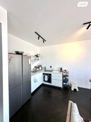 דירה, דוד רזיאל, צפון יפו, המושבה האמריקאית-גרמנית, תל אביב יפו