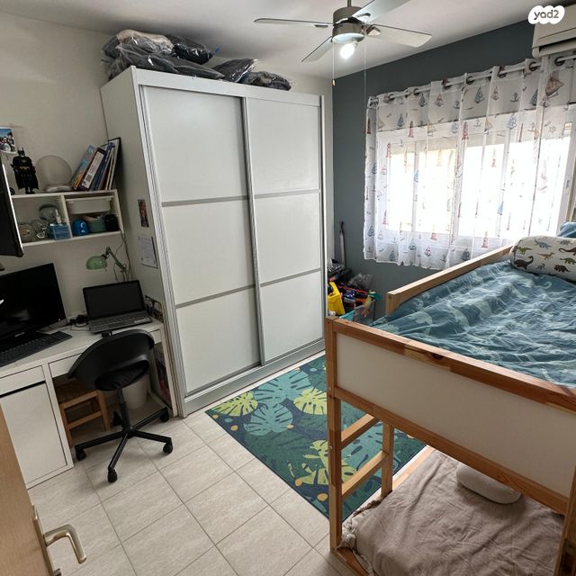 דו משפחתי, עורב, מעוף, ערד