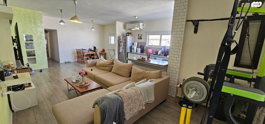 דירה, רמז, מערב ותיק, ראשון לציון