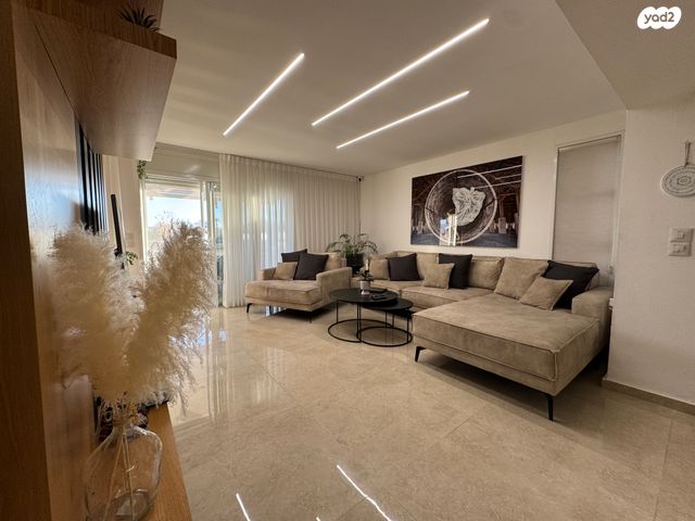 בית פרטי/ קוטג', אילת