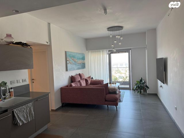 דירה, מונטיפיורי, הרכבת, תל אביב יפו