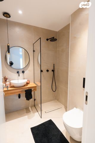 דירה, אור ים, אור עקיבא