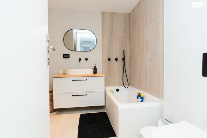 דירה, אור ים, אור עקיבא