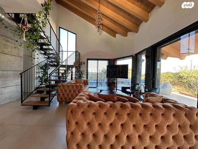 בית פרטי/ קוטג', נורית