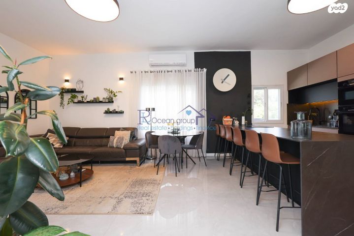 בית פרטי/ קוטג', פרדריך הרמן קיש 34, צפון מזרח מרכז העיר, נתניה