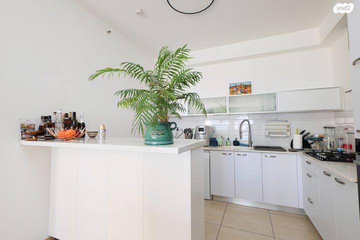 דירה, שדרות האגמים 5, אגמים, נתניה