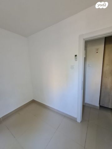 דירת גן, מבצע יואב 34, שכונה ו', באר שבע