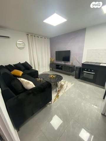 דירה, שכונה ה', באר שבע