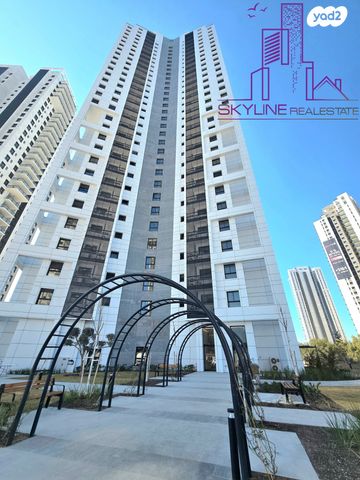 דירה, אמנון ליפקין שחק, נוף הטיילת, נתניה