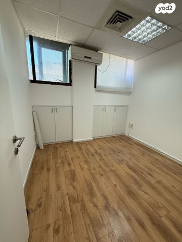 משרדים, רמת גן