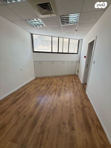 משרדים, רמת גן