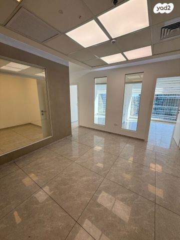 משרדים, בני ברק