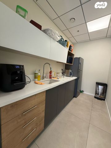 משרדים, בני ברק