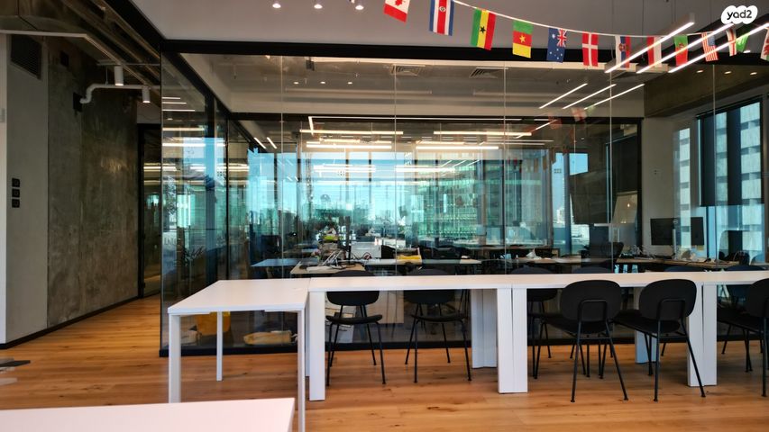 משרדים, יצחק שדה, מונטיפיורי, הרכבת, תל אביב יפו