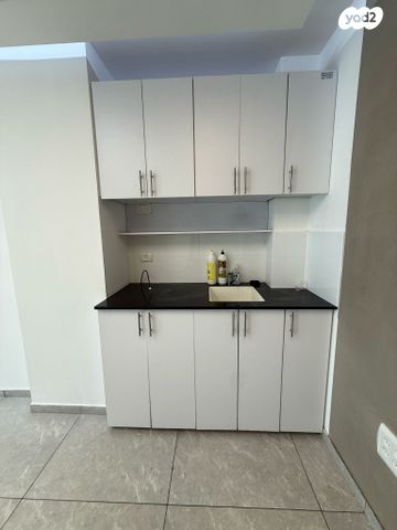 משרדים, בני ברק