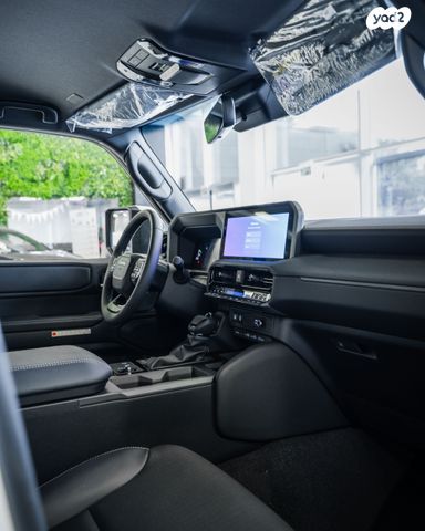 טויוטה לנד קרוזר