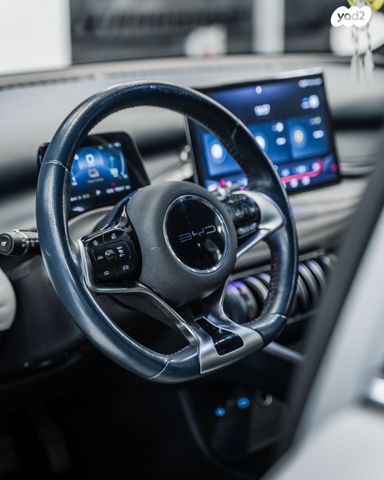 בי.ווי.די אטו 3