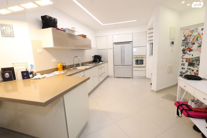 פרץ סמולנסקין 