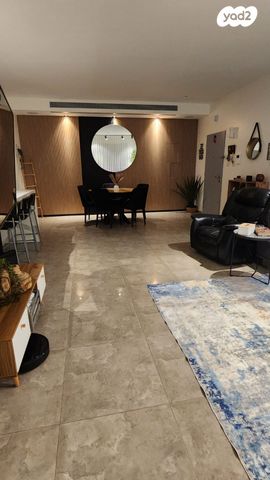 דירת גן, אופקים