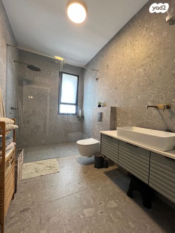 בית פרטי/ קוטג', פרדס חנה כרכור