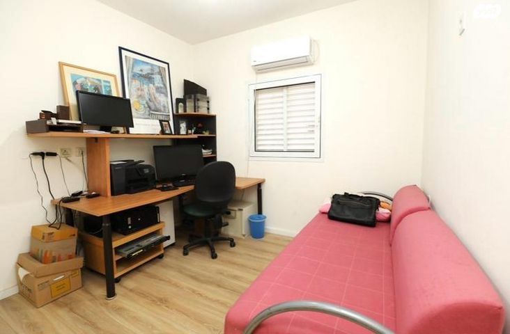 דירה, סוקולוב, מגדיאל, הוד השרון