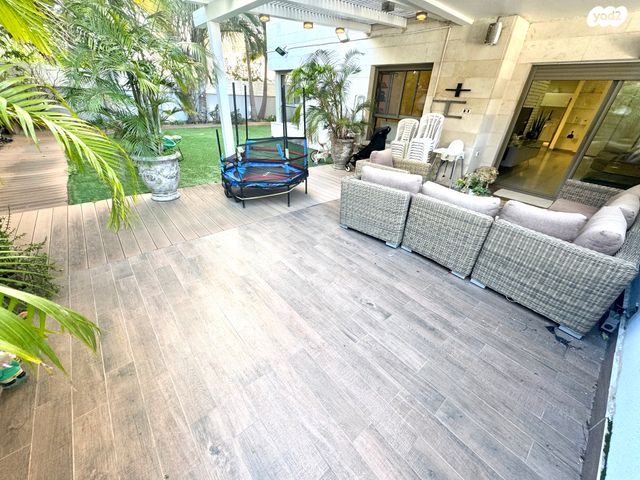 דירת גן, השר משה, נגבה, רמת גן