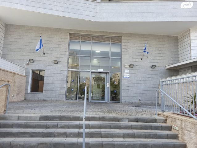 דירה, בני וו. רייך, קרית השרון, נתניה