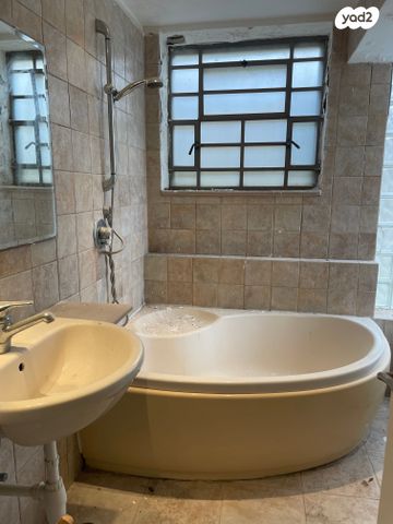 דירה, מרגלית, שמבור, חיפה