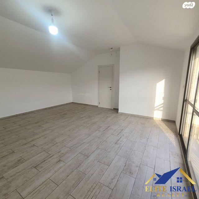 בית פרטי/ קוטג', שכונת מ-3, בית שמש