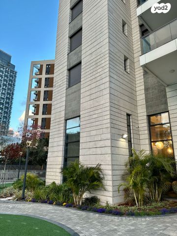 דירה, ערבי נחל, סיטי, גבעתיים