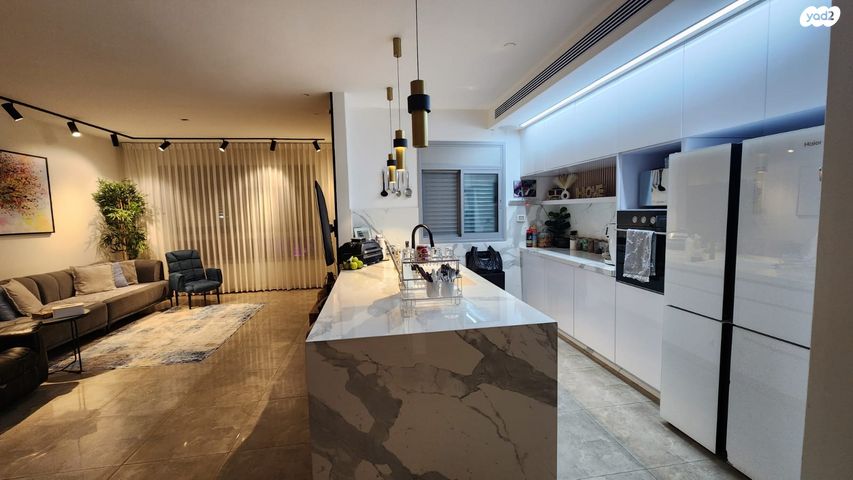 דירת גן, אופקים