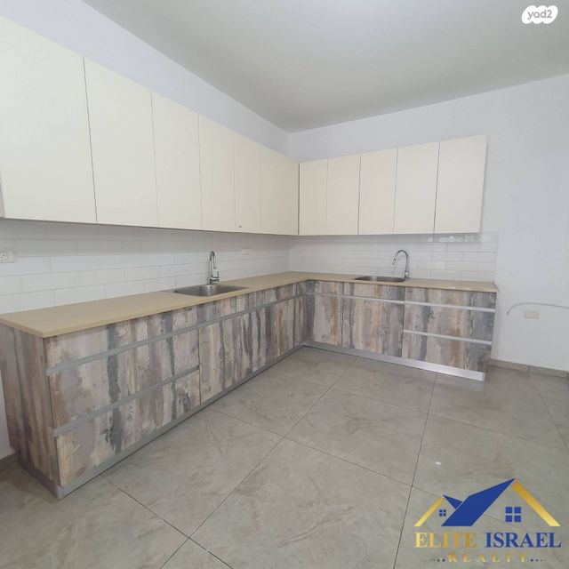 בית פרטי/ קוטג', שכונת מ-3, בית שמש