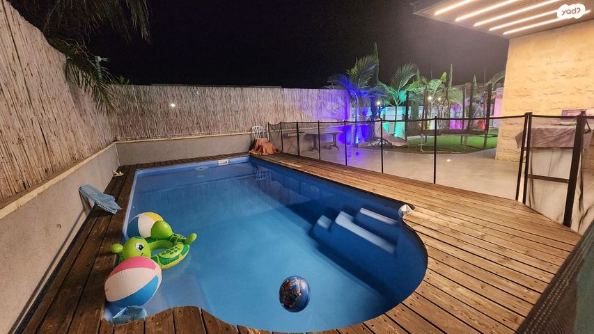 דירת גן, אופקים