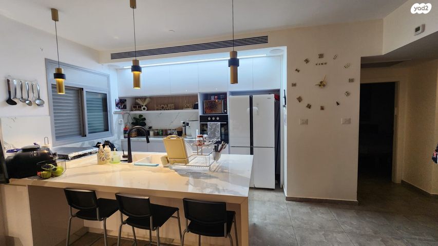 דירת גן, אופקים