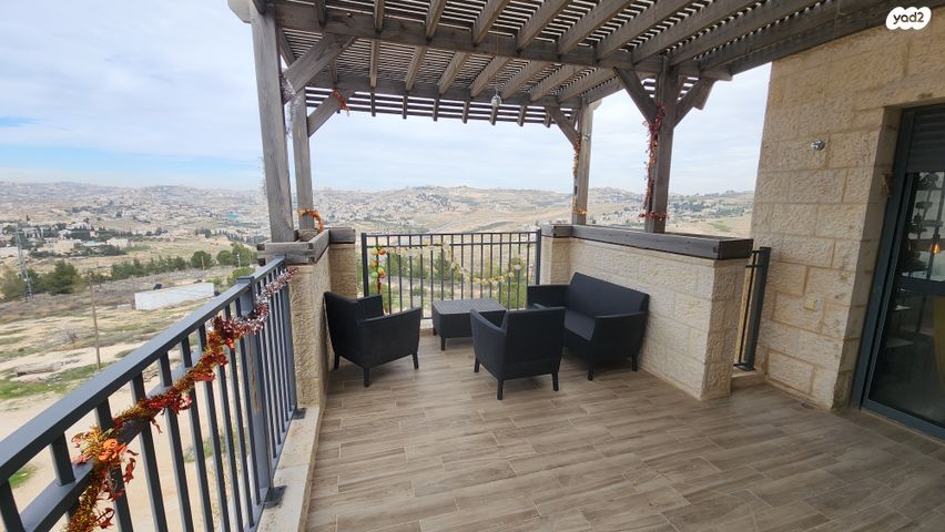 גג/ פנטהאוז, תקוע, תקוע