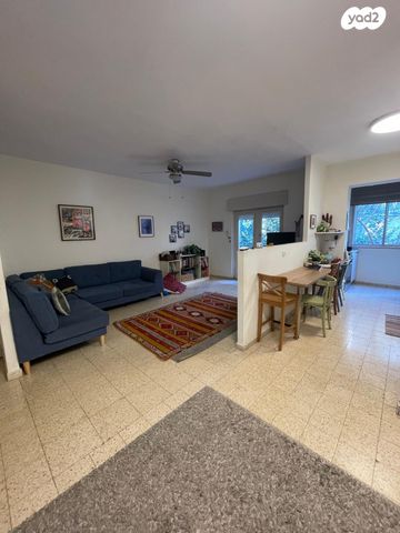 דירה, הבנאי 27, ירושלים