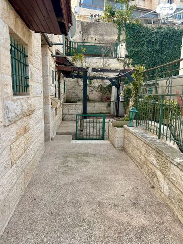 דו משפחתי, קרית יערים, קרית יערים, גבעת זאב