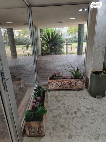 גג/ פנטהאוז, הרטום, משכנות זבולון, נתניה