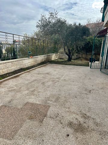 דו משפחתי, קרית יערים, קרית יערים, גבעת זאב