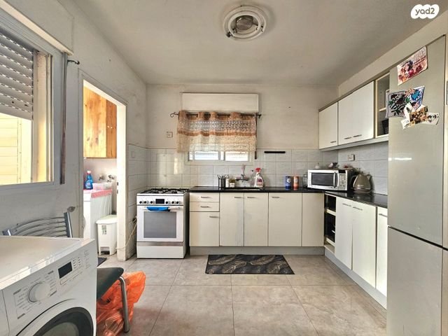 דירה, הלוי, בית אליעזר, חדרה