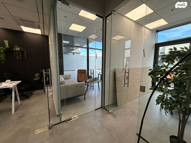 משרדים, שוהם