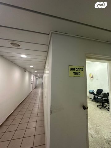 חנויות/ שטח מסחרי, בן גוריון 22, מרכז, הרצליה