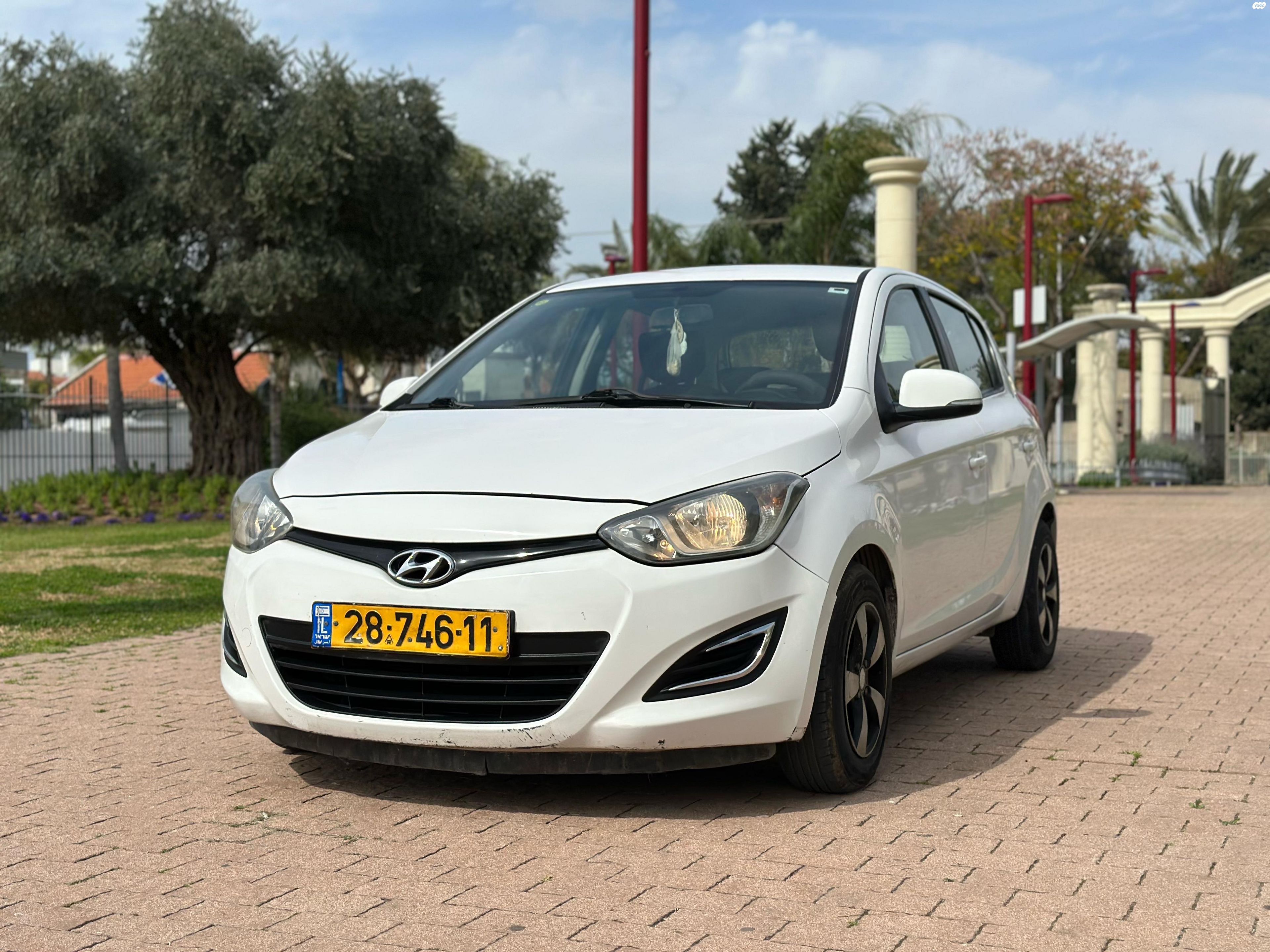 מודעת רכב יונדאי i20