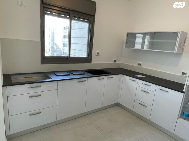 שדרות הציונות 83