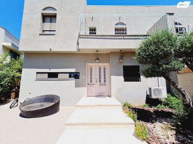 דו משפחתי, נווה יהודה, רחובות